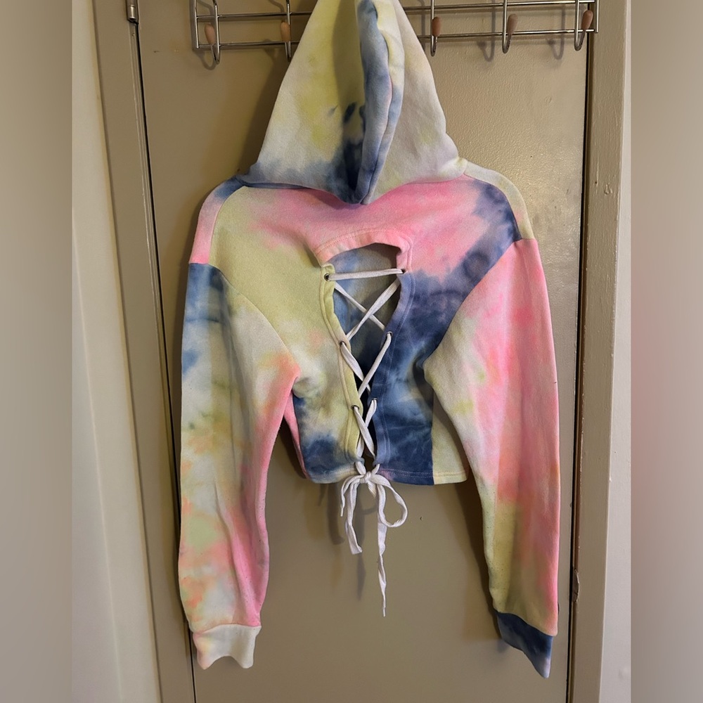 Tidy Hoodie with corset Back.